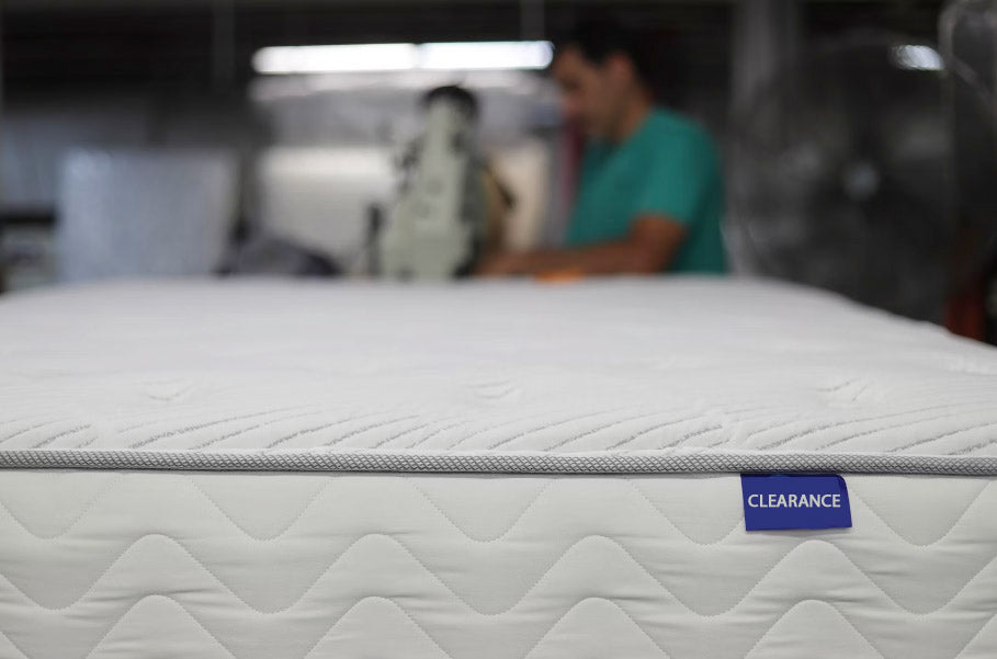 Unlock Unbelievable Savings on Discount Hybrid Mattresses with our Clearance Mattress Inventory!